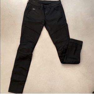 G-Star 5620 skinny black waxed jeans. Size 28